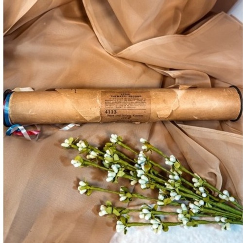 Antique Music Piano‎ Roll